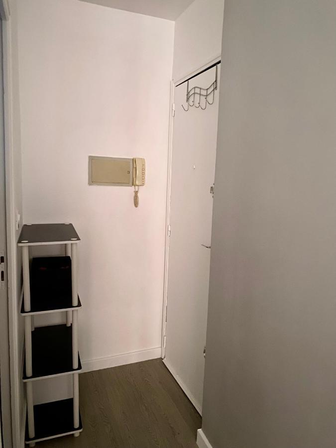 Studio Centre Ville Nimes Bagian luar foto