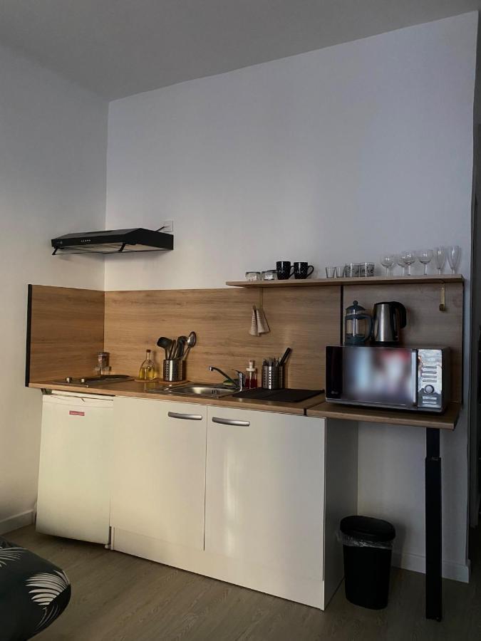 Studio Centre Ville Nimes Bagian luar foto